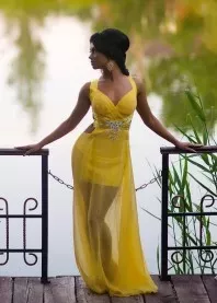 �����