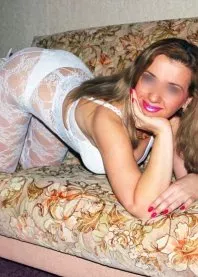 �����