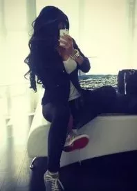 �����