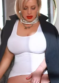 ������  ����
