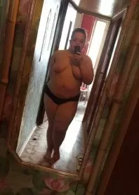 �����