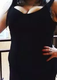 �����