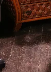 �����