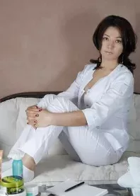 �������