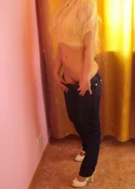 �����