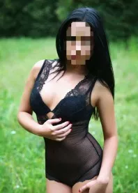 �����