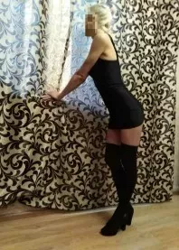 �����
