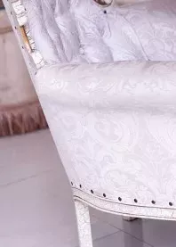 ����