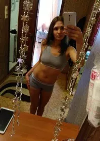 �����