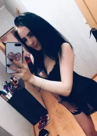 �����