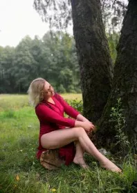 �����