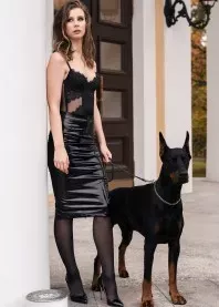 �����