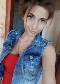 �����
