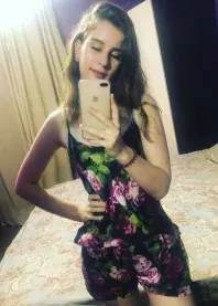 �����