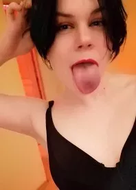 �����
