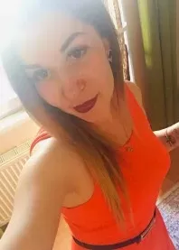 �����