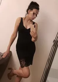 �����