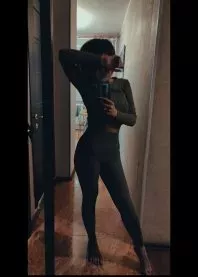 �����