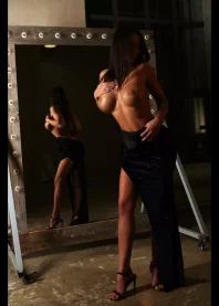 ���� 