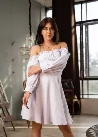 �����