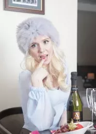 ���� 