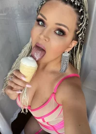 ALINA MASSAGE GFE