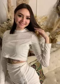 �����