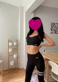 �����