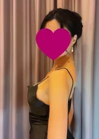 �����