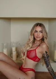 �����