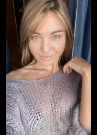 �����