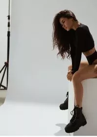 ����