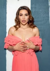 ������