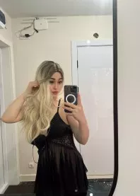�����