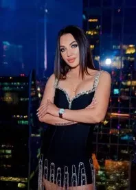 �����