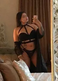 �����