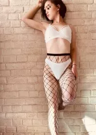 �����