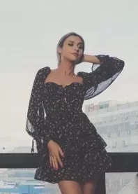 �����