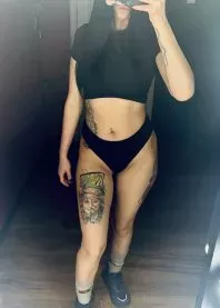 �����