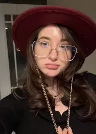 �����