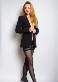 �����