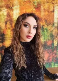 �����