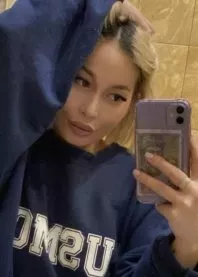 �����