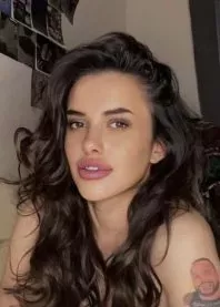 �����