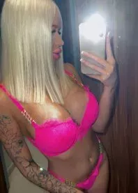 �����