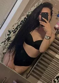 �����
