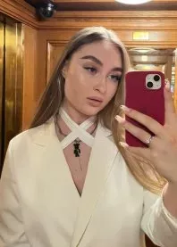 ���� 