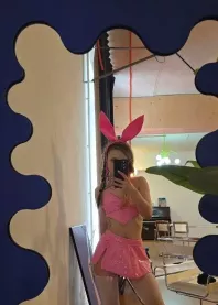 �����