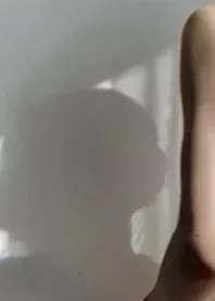 �����