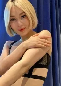 �����
